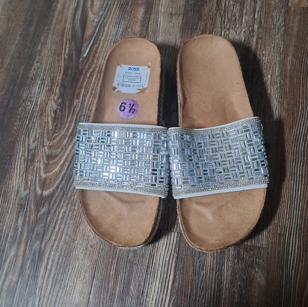 Andiamo Silver Bejeweled sparklin Slides Womens Sandals Size 6.5